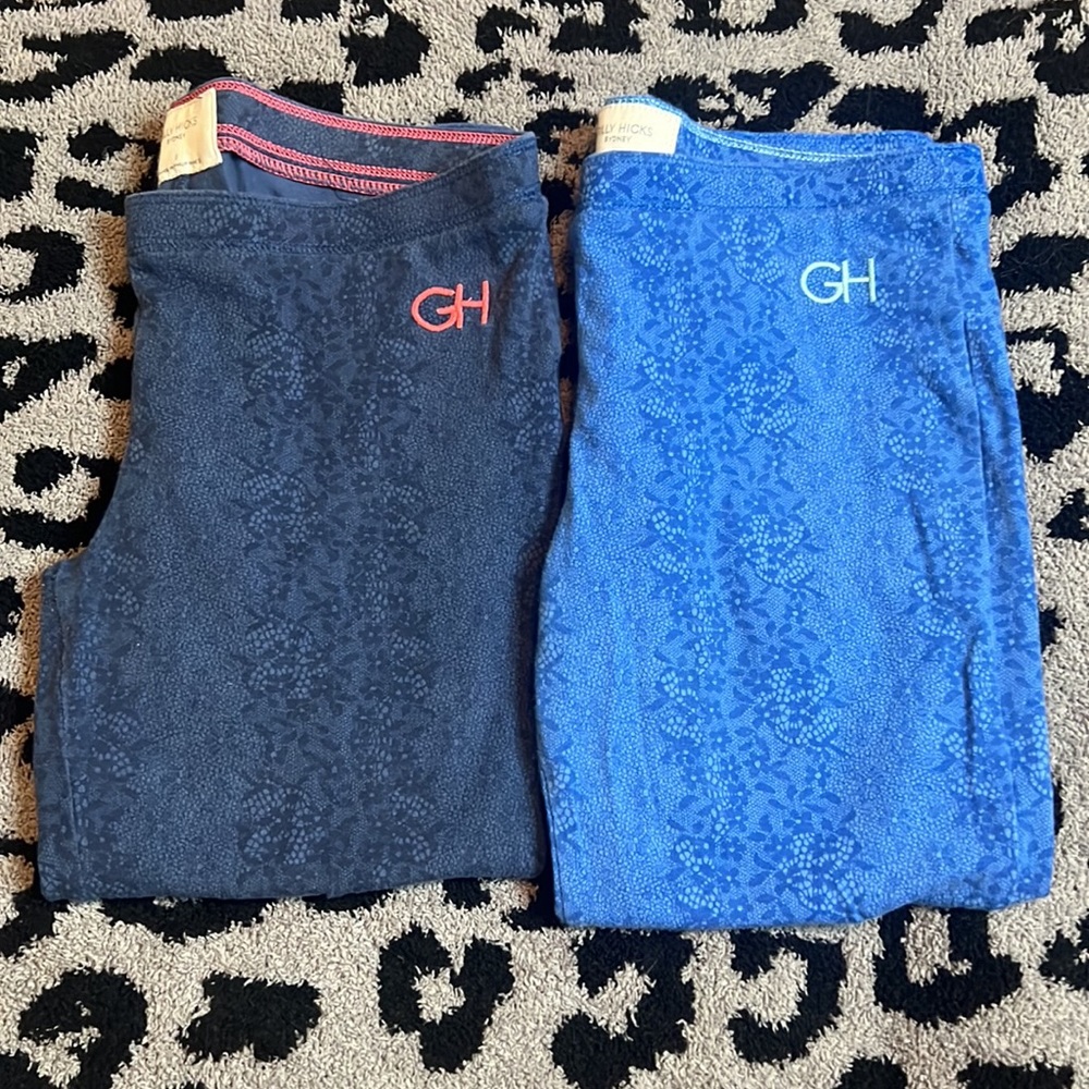 Two Gilly hicks lace printed leggings